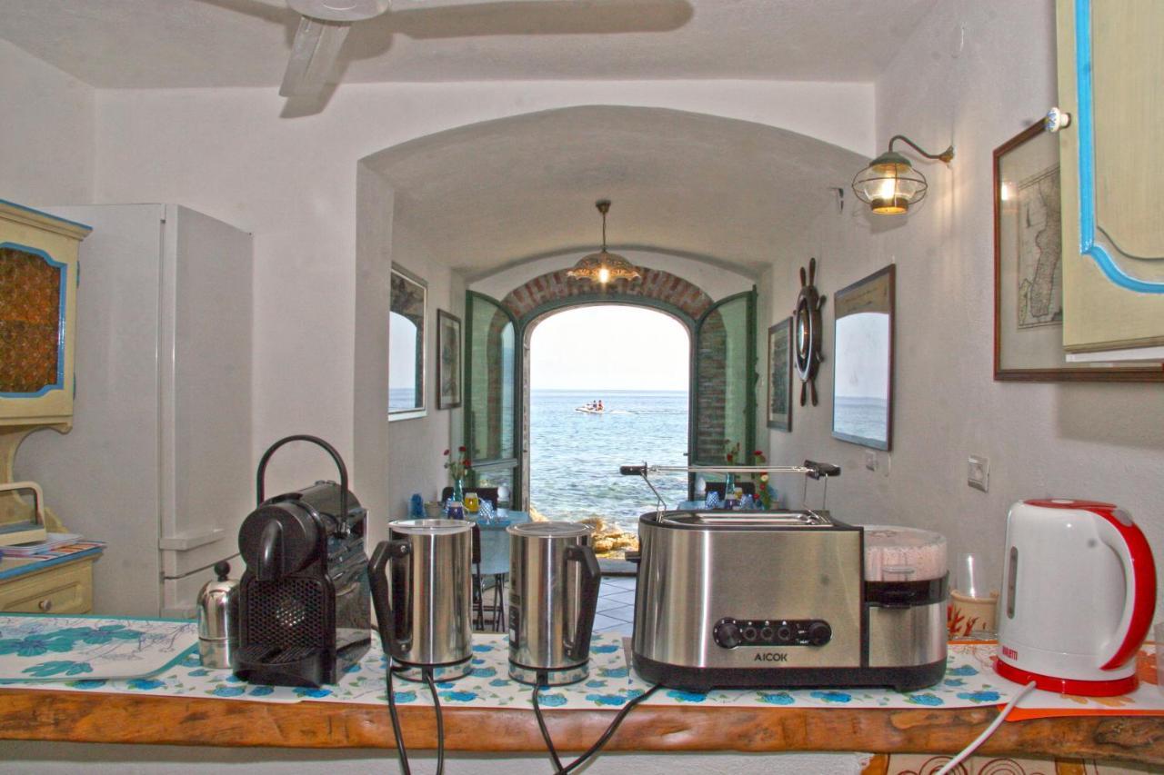 Bb Il Generale Bed and Breakfast Scilla Eksteriør billede