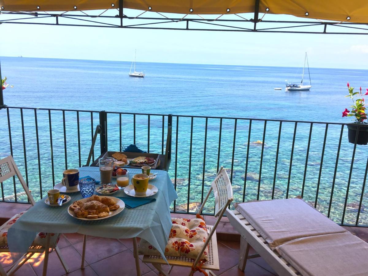 Bb Il Generale Bed and Breakfast Scilla Eksteriør billede