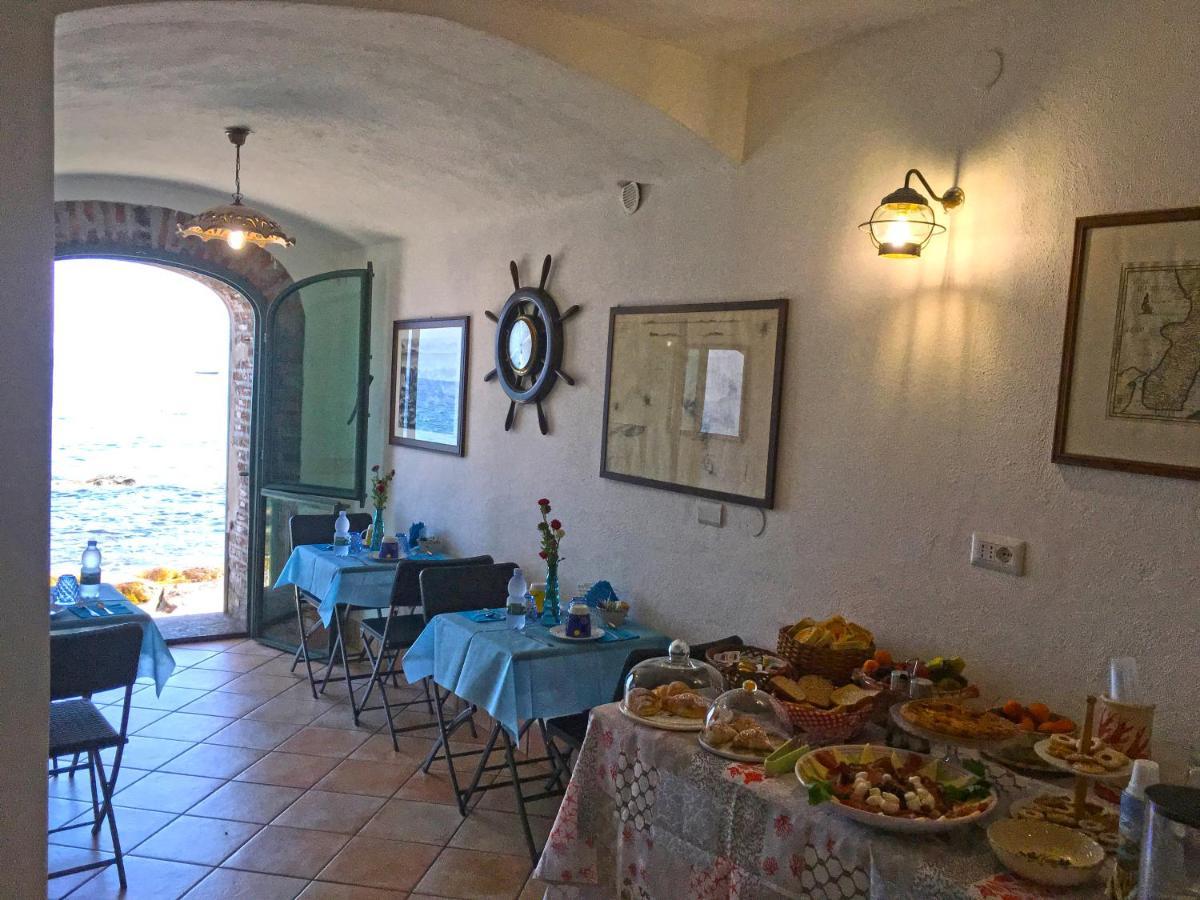 Bb Il Generale Bed and Breakfast Scilla Eksteriør billede