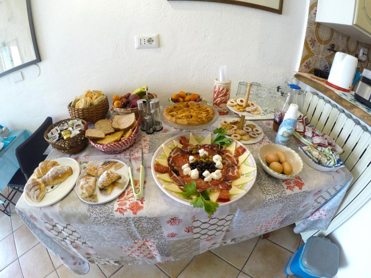 Bb Il Generale Bed and Breakfast Scilla Eksteriør billede