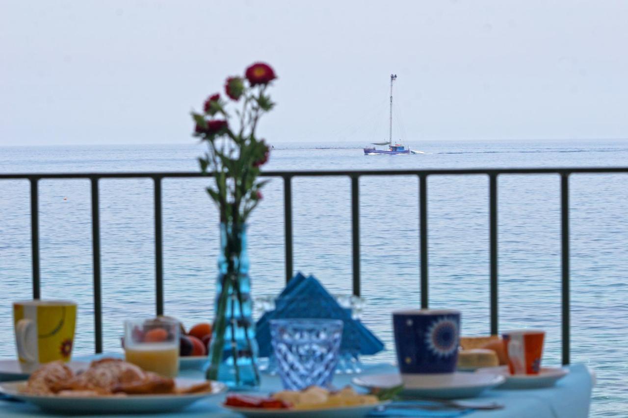 Bb Il Generale Bed and Breakfast Scilla Eksteriør billede