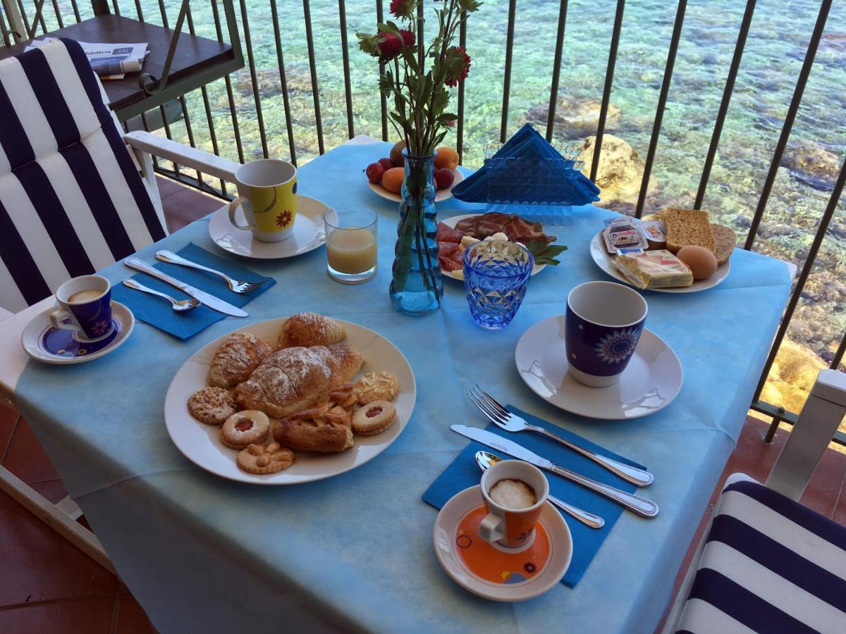 Bb Il Generale Bed and Breakfast Scilla Eksteriør billede